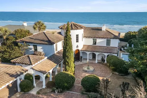 6204 N Ocean Blvd, Myrtle Beach, SC 29577