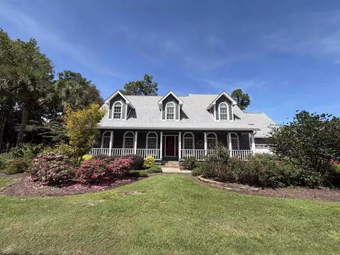 71 Turtle Creek Dr, Pawleys Island, SC 29585