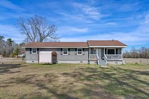 3486 Bethel Chapel Rd, Loris, SC 29569
