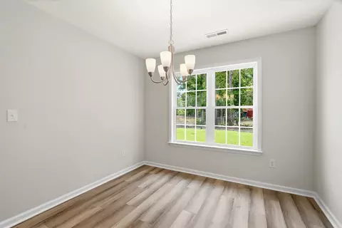 Dining - 34 Bennington Ct, Georgetown, SC 29440 photo 1 of 1