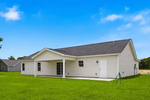 Exterior - 44 Bennington Ct, Georgetown, SC 29440 photo 2 of 6
