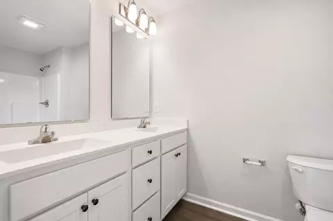 Bath - 44 Bennington Ct, Georgetown, SC 29440 photo 1 of 2