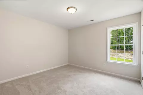 Bedroom - 44 Bennington Ct, Georgetown, SC 29440 photo 4 of 7