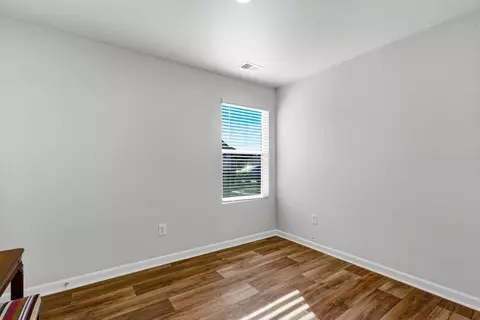 Bedroom - 1609 King Oaks Loop, Conway, SC 29526 photo 3 of 4