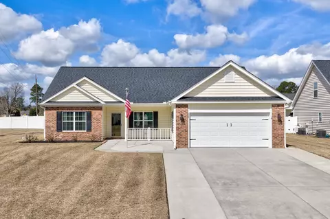 609 Fieldwoods Dr, Conway, SC 29526