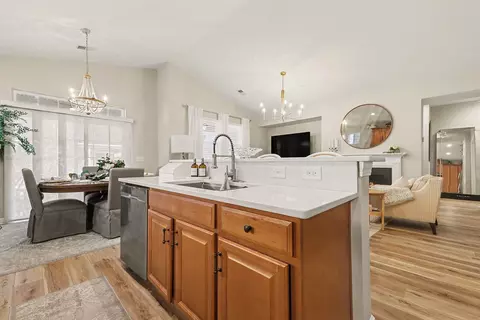 Kitchen - 1560 Legacy Loop, Myrtle Beach, SC 29577 photo 9 of 10