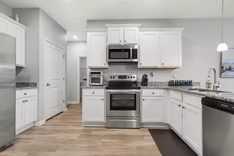 Kitchen - 2771 Eclipse Dr, Myrtle Beach, SC 29577 photo 1 of 4