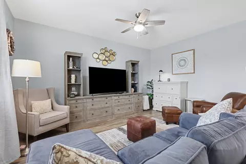 Living - 2771 Eclipse Dr, Myrtle Beach, SC 29577 photo 2 of 3