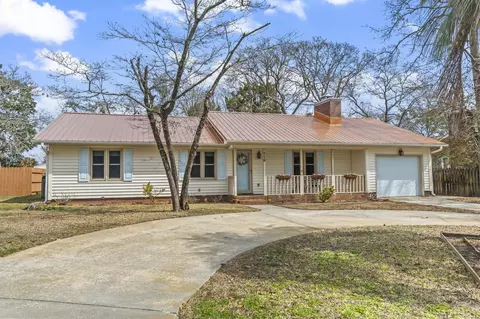 716 5th Ave N, Surfside Beach, SC 29575