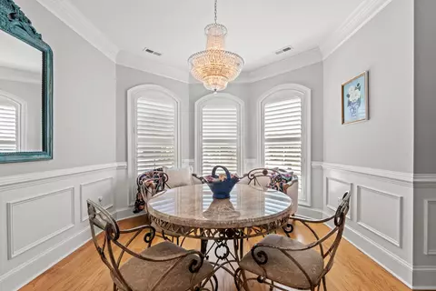 Dining - 328 Las Olas Dr, Myrtle Beach, SC 29577 photo 1 of 3