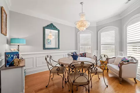 Dining - 328 Las Olas Dr, Myrtle Beach, SC 29577 photo 2 of 3