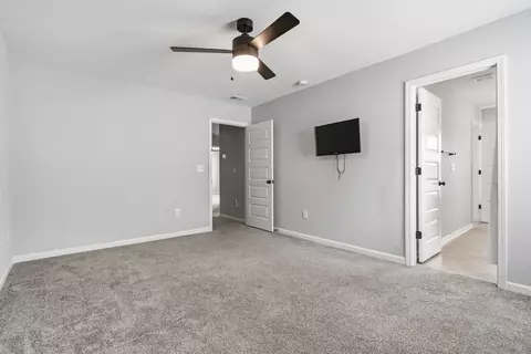 Bedroom - 140 Azure Loop, Myrtle Beach, SC 29588 photo 3 of 6