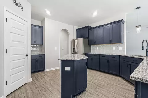 Kitchen - 140 Azure Loop, Myrtle Beach, SC 29588 photo 7 of 8