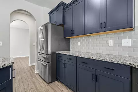 Kitchen - 140 Azure Loop, Myrtle Beach, SC 29588 photo 4 of 8