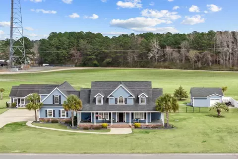 187 Beauty Ave, Loris, SC 29569