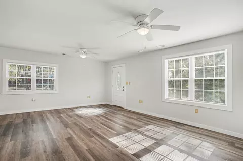 Living - 419 Pine Dr N, Surfside Beach, SC 29575 photo 4 of 4