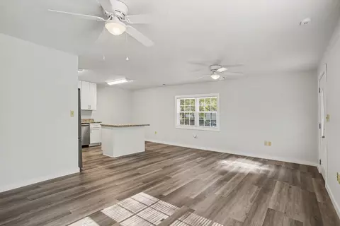 Living - 419 Pine Dr N, Surfside Beach, SC 29575 photo 2 of 4