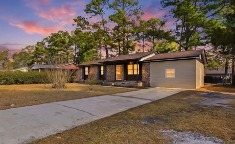 902 Forest Loop Rd, Conway, SC 29527