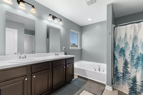Bath - 3200 Holly Loop, Conway, SC 29527 photo 1 of 2