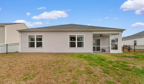 Exterior - 3200 Holly Loop, Conway, SC 29527 photo 3 of 4