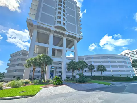 9840 Queensway Blvd #1406, Myrtle Beach, SC 29572