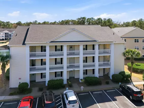 627 Woodmoor Dr #302, Murrells Inlet, SC 29576