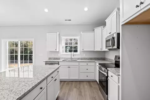 Kitchen - 34 Double Pond Dr, Georgetown, SC 29440 photo 2 of 3