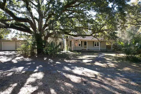 402 Wilkinson St, Georgetown, SC 29440