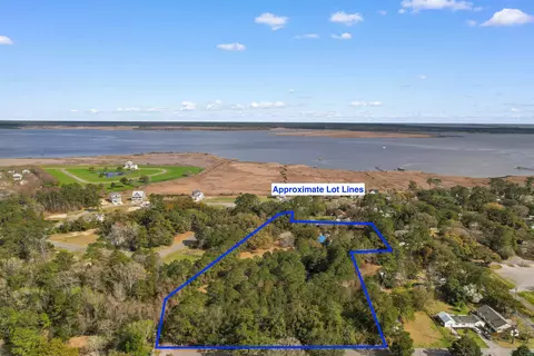 View/Area - 402 Wilkinson St, Georgetown, SC 29440 photo 9 of 9