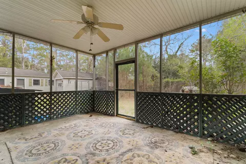 Exterior - 402 Wilkinson St, Georgetown, SC 29440 photo 4 of 14