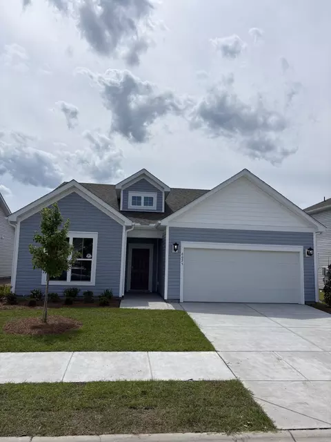 6025 Harness Ct, Myrtle Beach, SC 29588