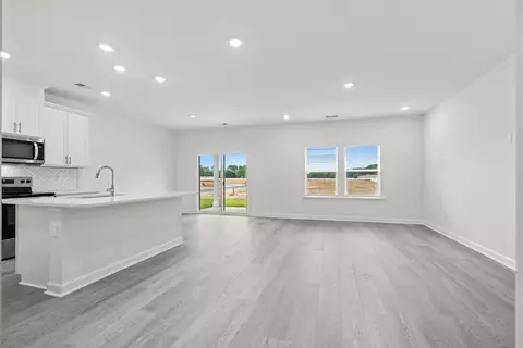 Living - 126 Jasmine Dr, Longs, SC 29568 photo 3 of 8