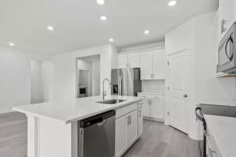 Kitchen - 126 Jasmine Dr, Longs, SC 29568 photo 3 of 6