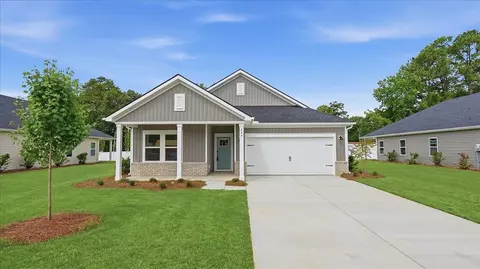209 Evergreen St, Longs, SC 29568
