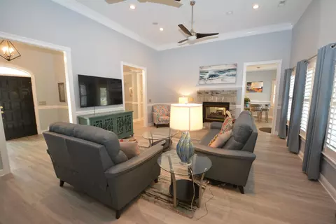 Living - 403 Lumber River Rd, Myrtle Beach, SC 29588 photo 3 of 3