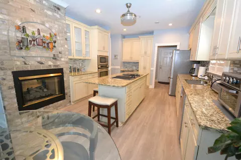 Kitchen - 403 Lumber River Rd, Myrtle Beach, SC 29588 photo 5 of 6