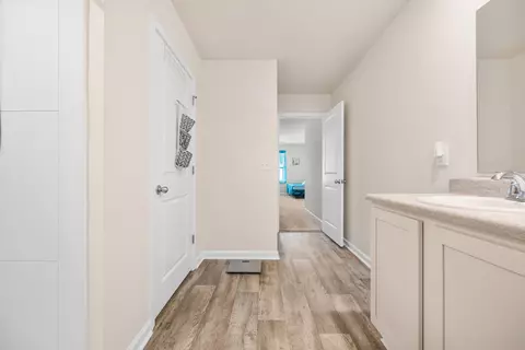 Entry Way - 142 Pine Forest Dr, Conway, SC 29526 photo 8 of 9