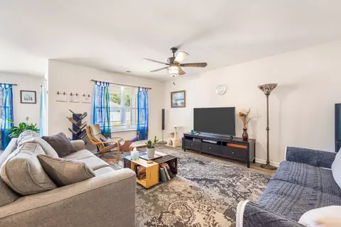Living - 142 Pine Forest Dr, Conway, SC 29526 photo 2 of 3