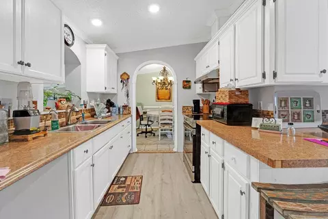 210 Mountain Dr, Longs, SC 29568 photo 8