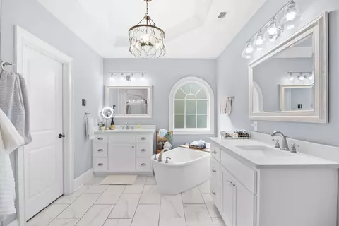 Bath - 6 Caleb Ct, Murrells Inlet, SC 29576 photo 2 of 8