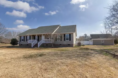 195 Live Oak Church Rd, Loris, SC 29569