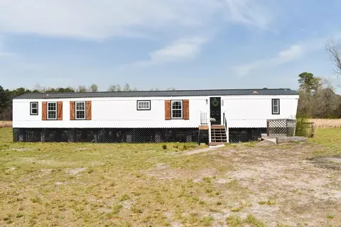 9968 Hardwick Rd, Nichols, SC 29581