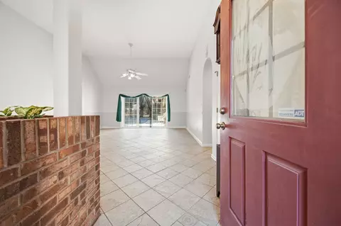 Entry Way - 29 Pine Valley Ln, Surfside Beach, SC 29575 photo 2 of 2