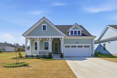 5013 Whitsett St, Murrells Inlet, SC 29576