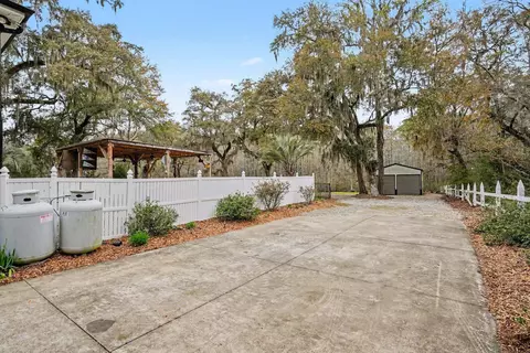Exterior - 753 Robin Dr, Georgetown, SC 29440 photo 10 of 14