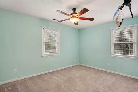 Bedroom - 753 Robin Dr, Georgetown, SC 29440 photo 7 of 9