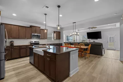 2064 Hazlette Loop, Conway, SC 29526 photo 9