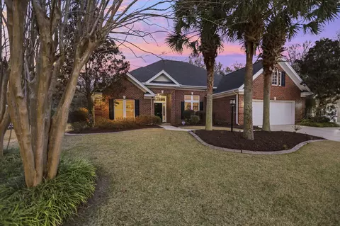 49 Brookridge Ln, Pawleys Island, SC 29585
