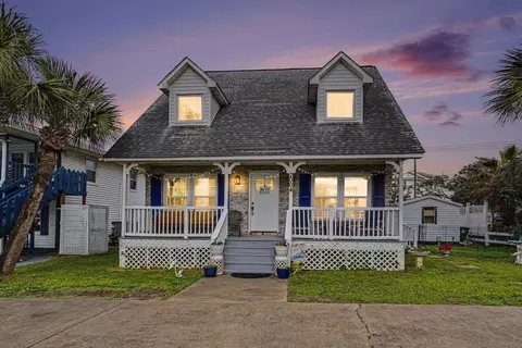 2004 S Ocean Blvd, North Myrtle Beach, SC 29582