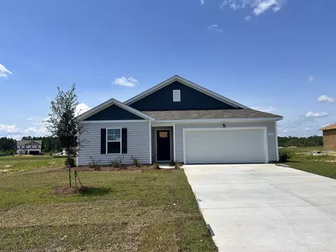 129 Country Grove Way, Galivants Ferry, SC 29544